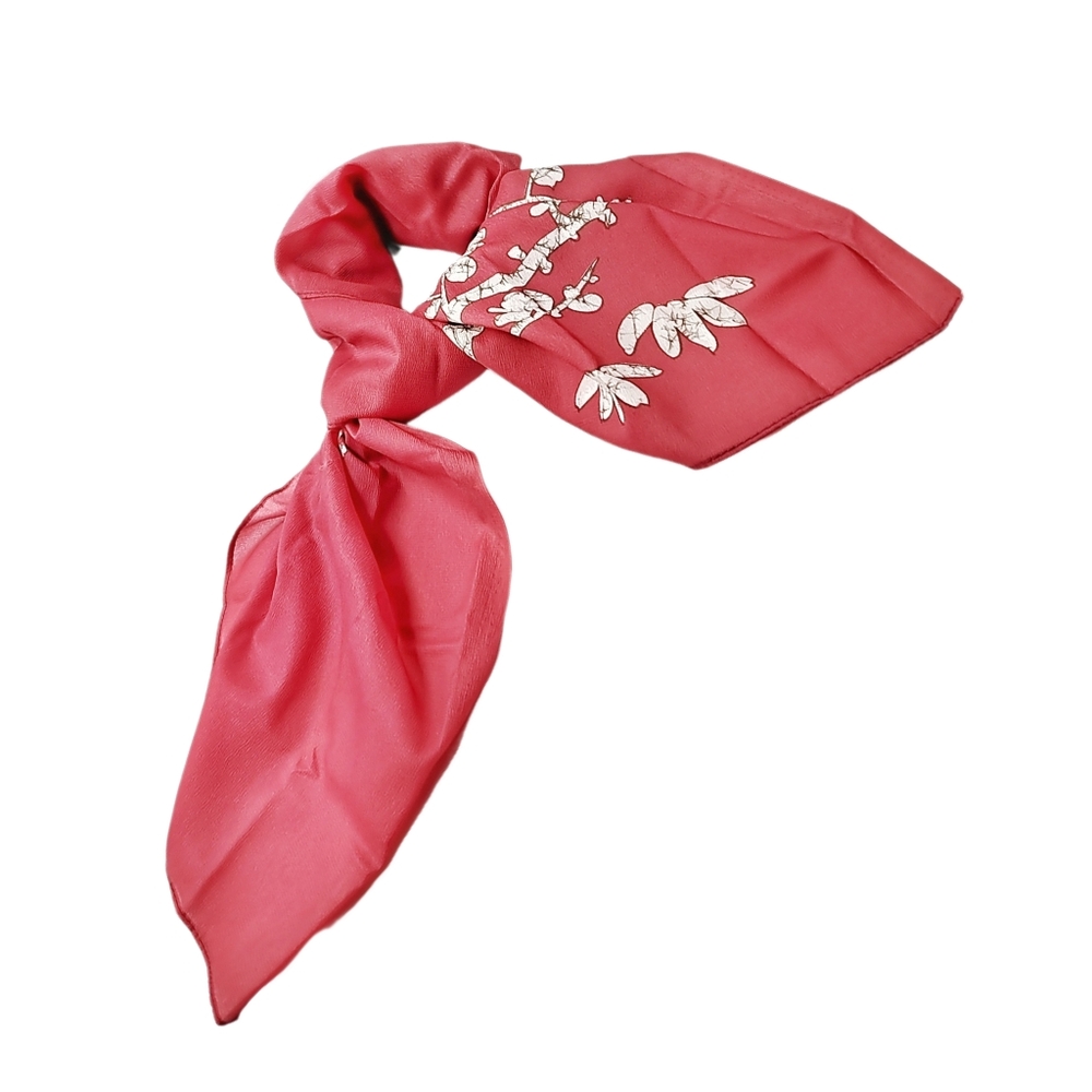 🙋 10/$20. Maks ~ Floral Pink Scarf